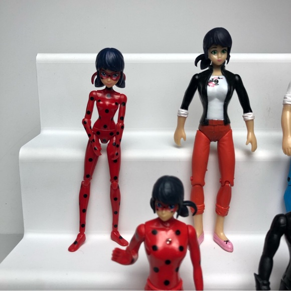 Miraculous Ladybug Action Figure Assortment - Picture 2 of 5